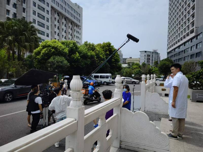 新昌县广告片拍摄公司低成本实现高规格制作的诀窍